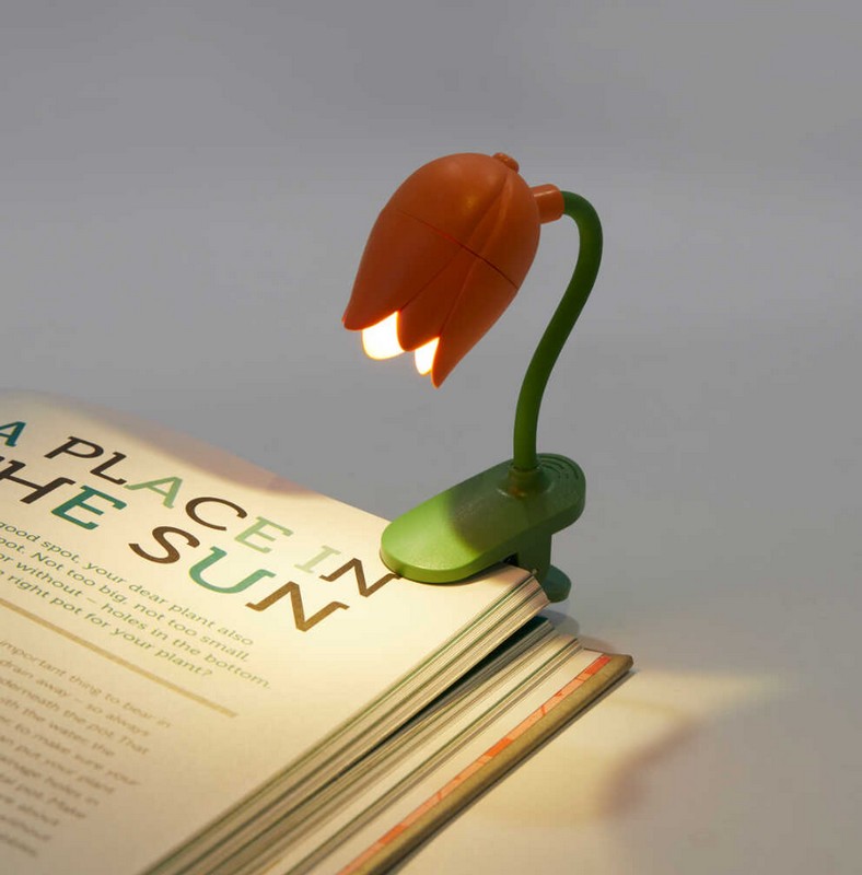 Luce da lettura a forma di tulipano arancione